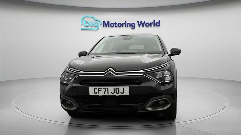 Used Citroën C4 PureTech 129 HP (94 kW) 2021 Black Hatchback