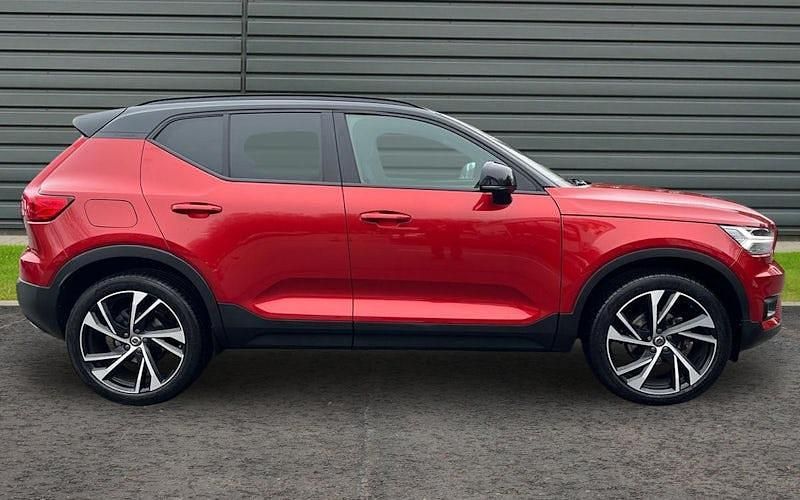 Used Volvo XC40 R-Design Pro 163 HP (119 kW) 2021 SUV
