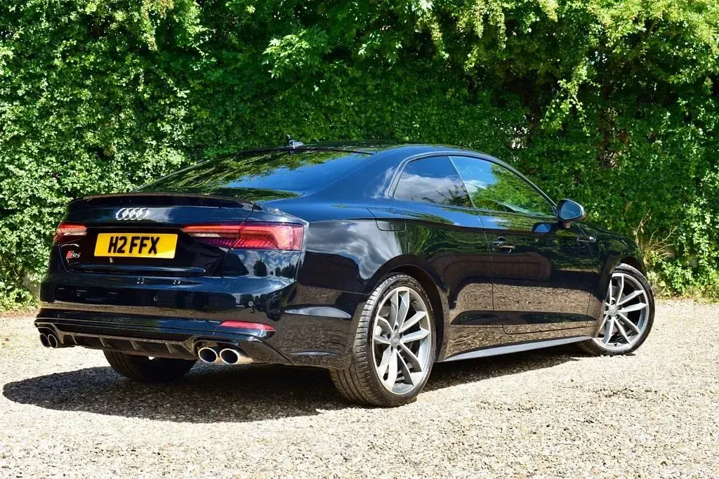 Used Audi S5 Business 349 HP (256 kW) 2018 Black Coupe