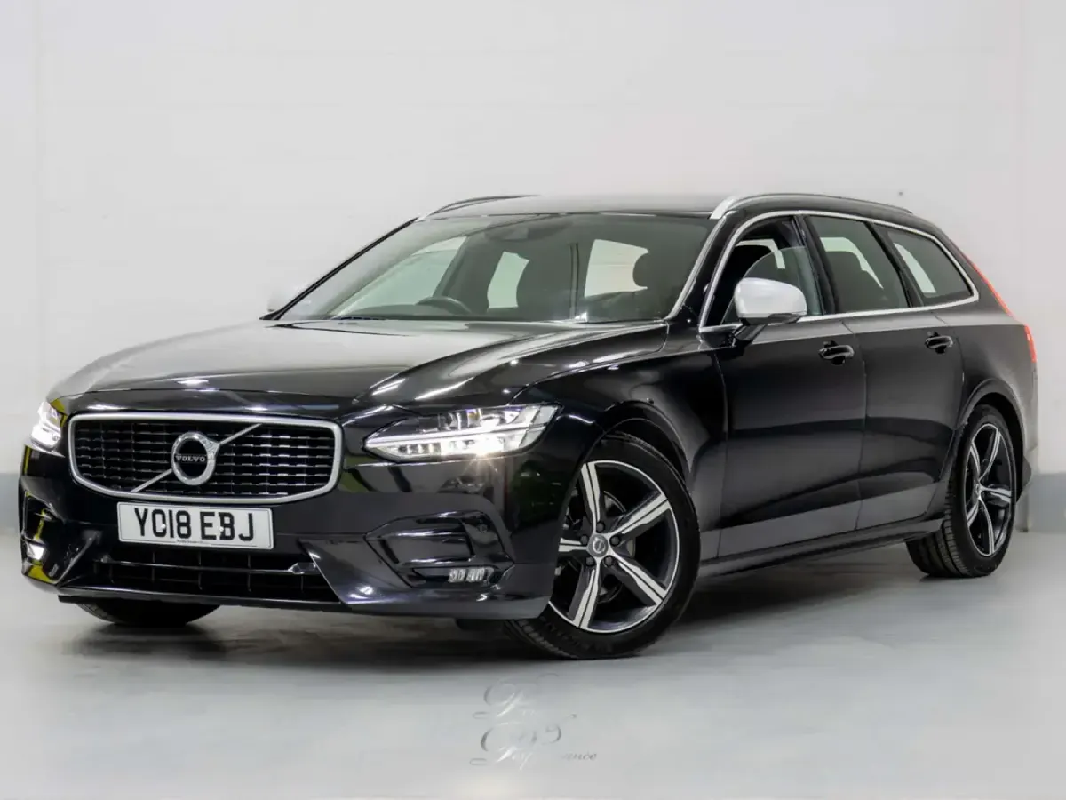 Used Volvo V90 R-Design 2018 Black Estate