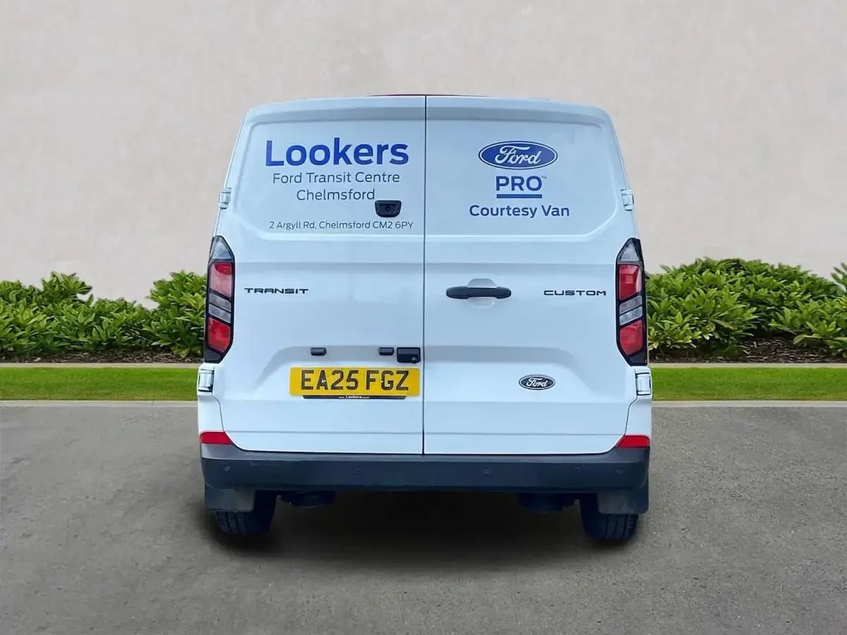 Used Ford Transit Custom Trend 110 HP (80 kW) 2025 White Van