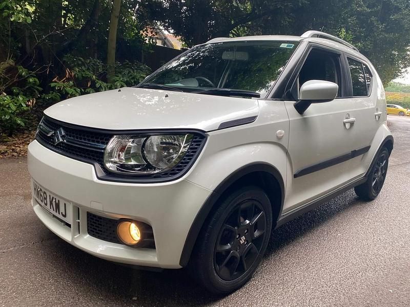 Used Suzuki Ignis SZ-T 2018 White Hatchback