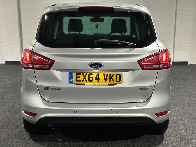 Used Ford B-MAX Titanium 2014 Silver MPV