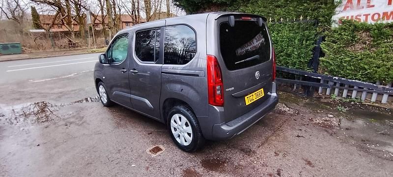 Used Vauxhall Combo S 100 HP (73 kW) 2021 Grey MPV