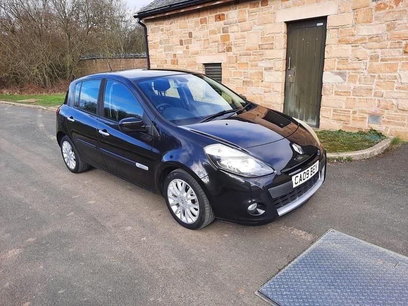 Used Renault Clio II Dynamique 2009 Black Hatchback