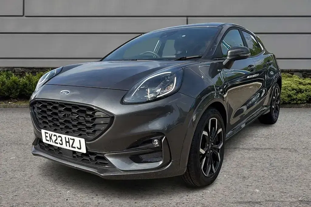 Usado Ford Puma ST-Line X 123 CV (90 kW) 2023 Gris SUV