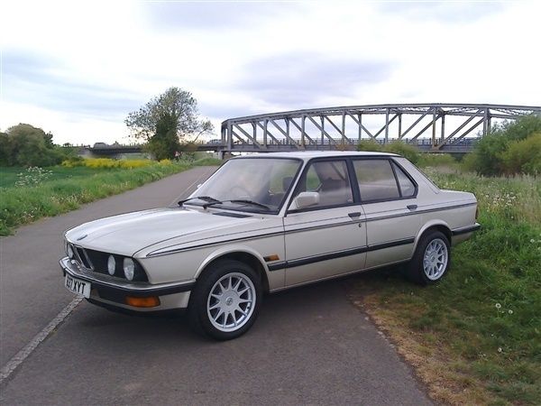 Bronze Used 1985 BMW 520 Sedan | £9,995 - Image 1/1