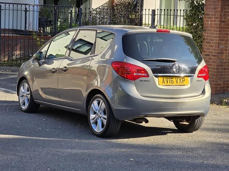 Second-hand Vauxhall Meriva 2016 Maro Monovolum