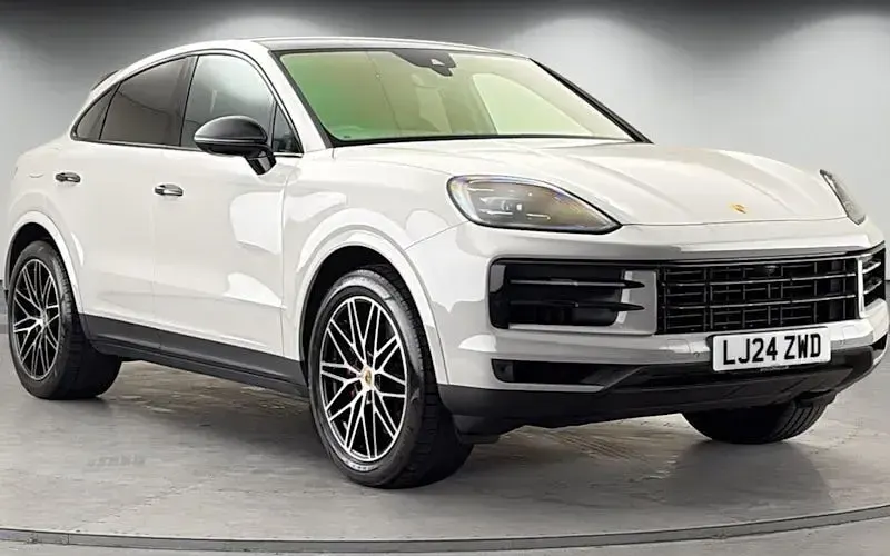 Gebraucht Porsche Cayenne 475 PS (349 kW) 2024 SUV