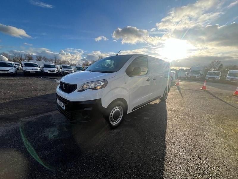 Used Peugeot Expert Premium 2022 White Van