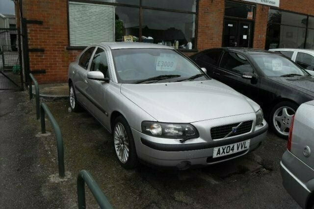 Used Volvo S60 163 HP (119 kW) 2004 Sedan