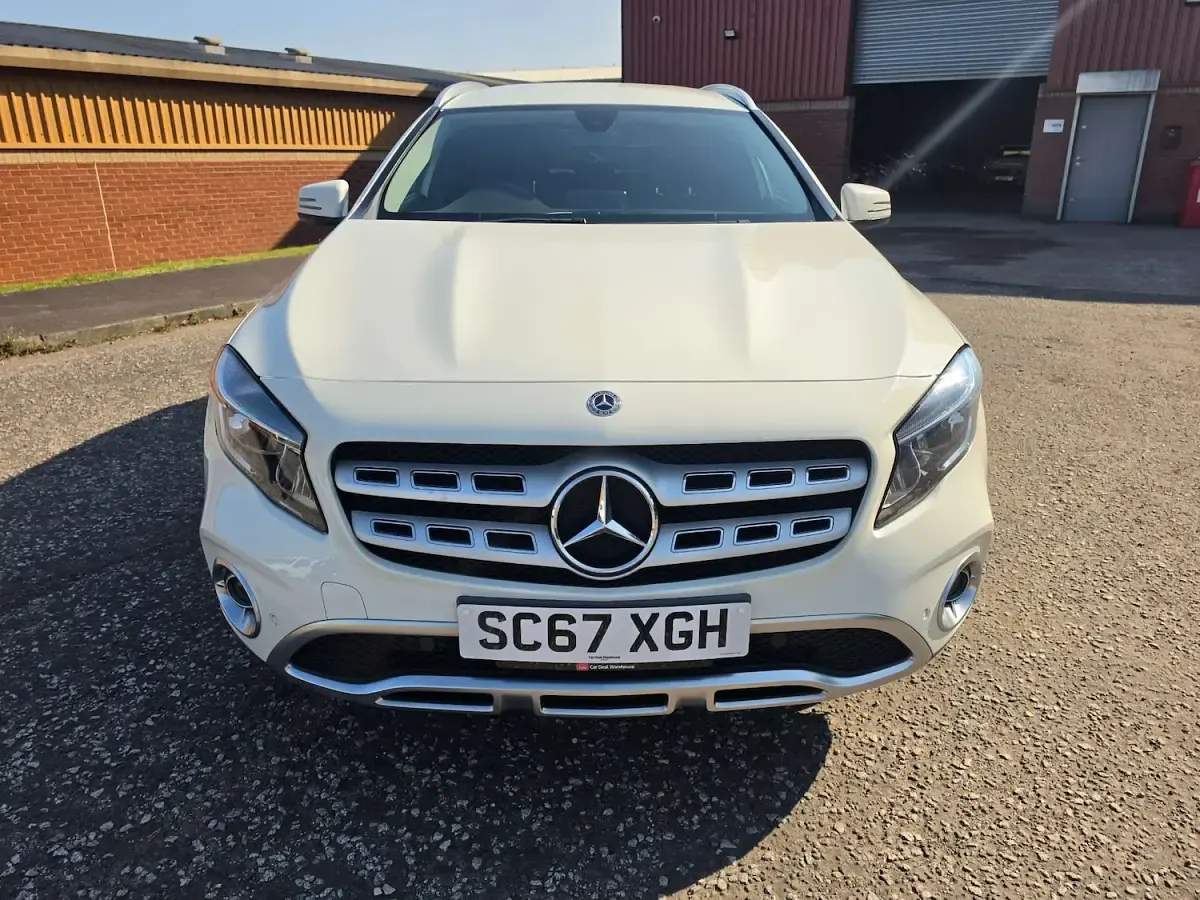 Used Mercedes GLA200 Executive 2017 White SUV