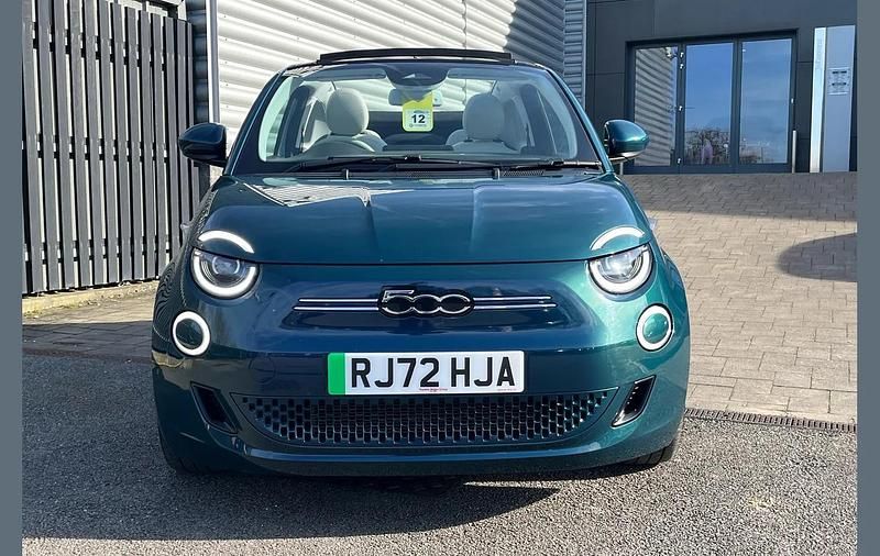 Used Fiat 500e La Prima 86 kW (118 HP) 2022 Green Cabriolet