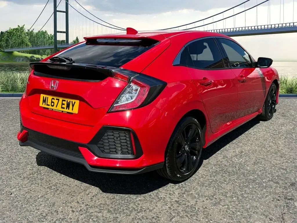 Used Honda Civic SR 129 HP (94 kW) 2018 Red Hatchback