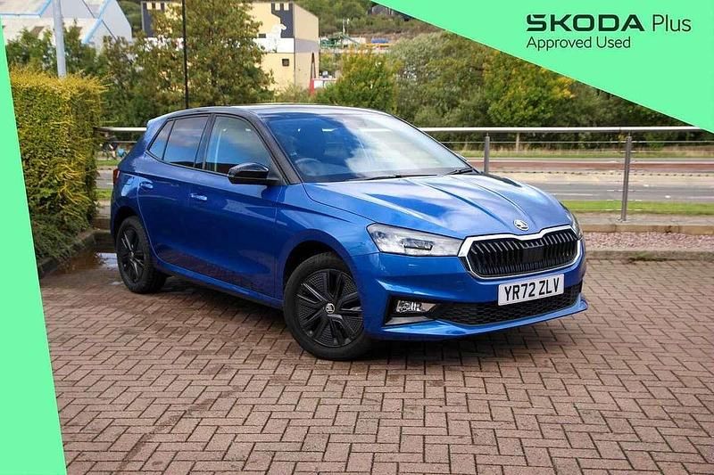 Race blue metallic black magic pearl effect Used 2022 Skoda Fabia Colour Edition Hatchback | £12,849 (Fair price) - Image 1/4