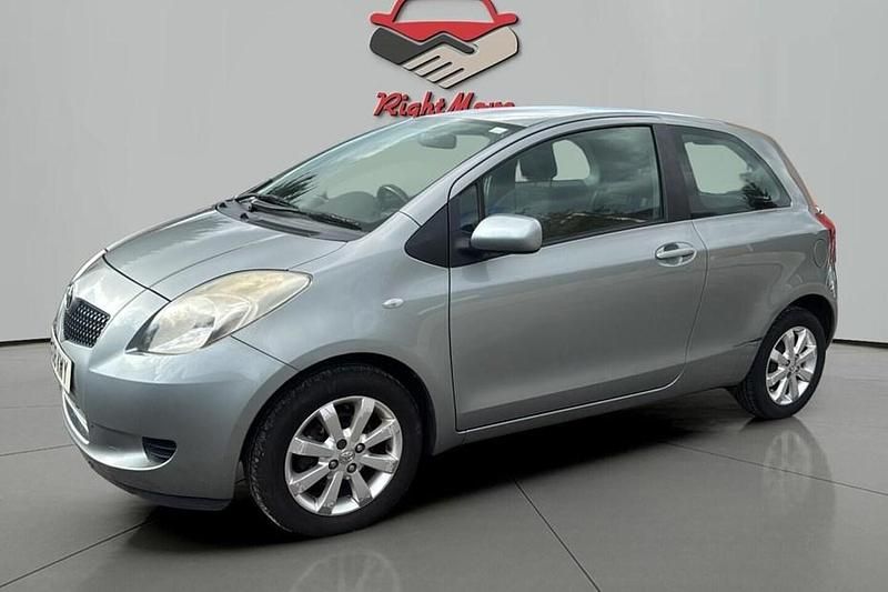 Black Used 2008 Toyota Yaris Hatchback | £1,095 (Fair price) - Image 1/1