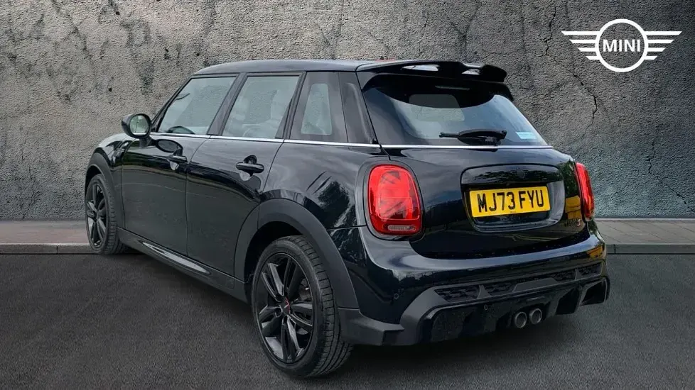 Used Mini Cooper S Hatch 176 HP (129 kW) 2023 Black Hatchback