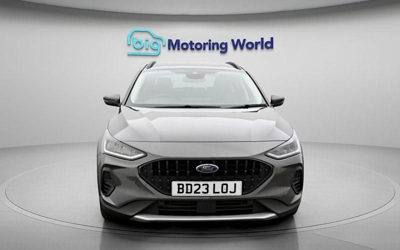Used Ford Focus Active 155 HP (114 kW) 2023 Grey Hatchback
