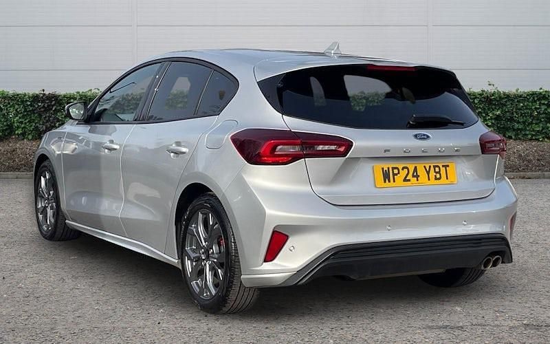 Used Ford Focus ST-Line 125 HP (91 kW) 2025 Hatchback