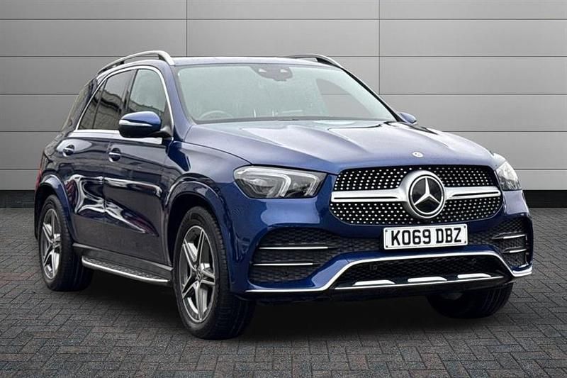 Brilliant blue Used 2020 Mercedes E300 AMG Line Premium Estate | £34,490 (Fair price) - Image 1/4