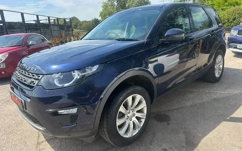 Used Land Rover Discovery 5 SE 179 HP (131 kW) 2019 SUV