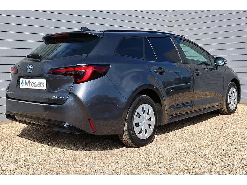 Begagnad Toyota Corolla 2023 Grå