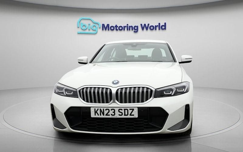 Used BMW 330e M Sport 292 HP (214 kW) 2023 White Sedan