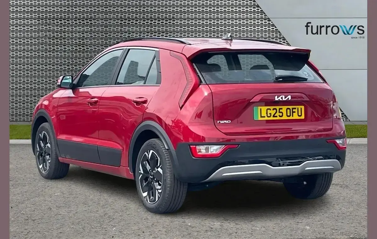 Used Kia e-Niro 147 kW (200 HP) 2025 Red SUV