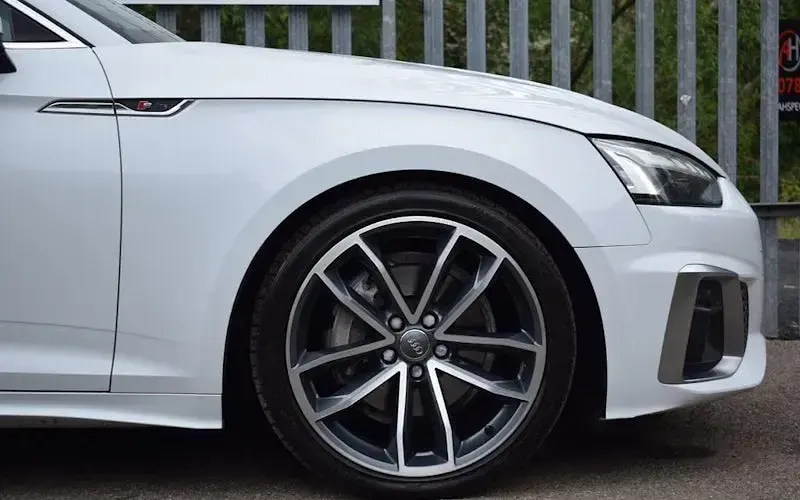 Used Audi A5 S-Line 204 HP (150 kW) 2020 White Coupe