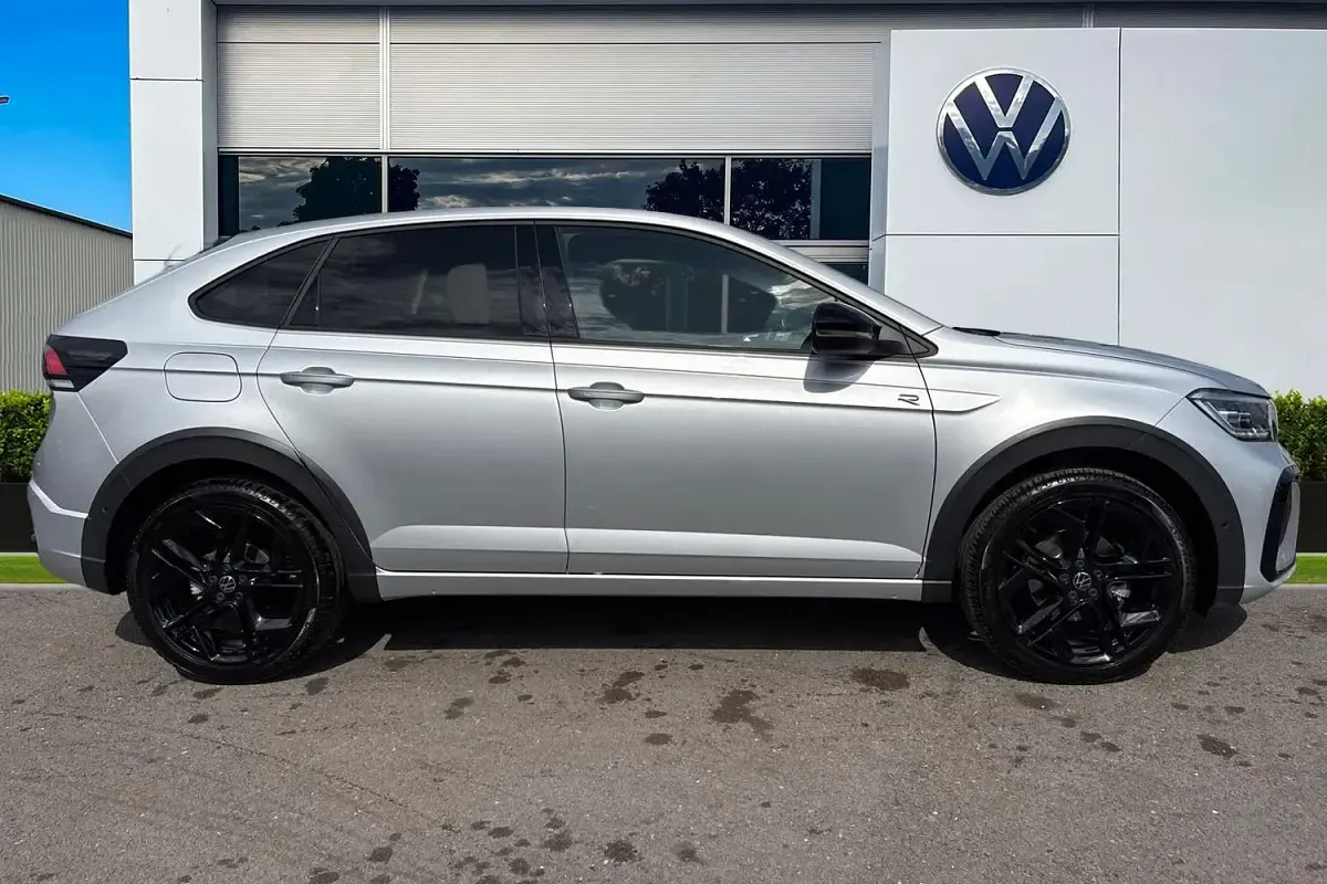 Used VW Taigo Black Edition 150 HP (110 kW) 2026 Silver SUV