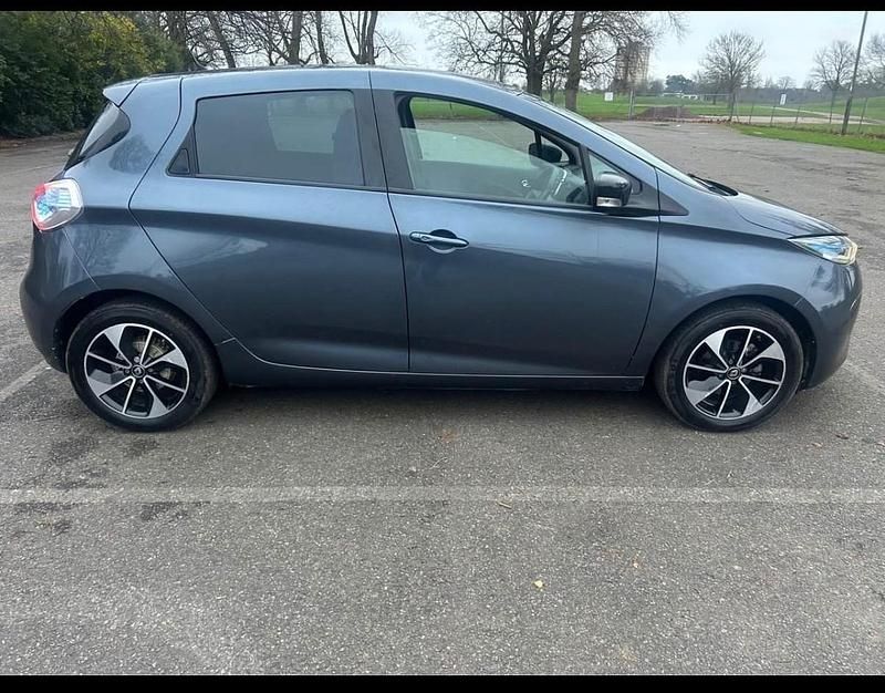 Used Renault Zoe Dynamique 80 kW (109 HP) 2019 Grey Hatchback