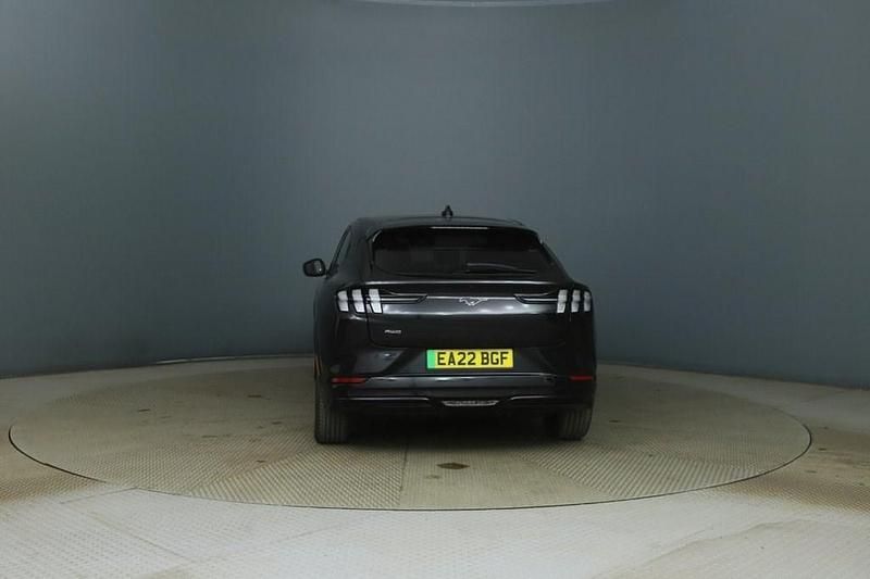 Used Ford Mustang Standard Range 269 HP (197 kW) 2022 Black Hatchback