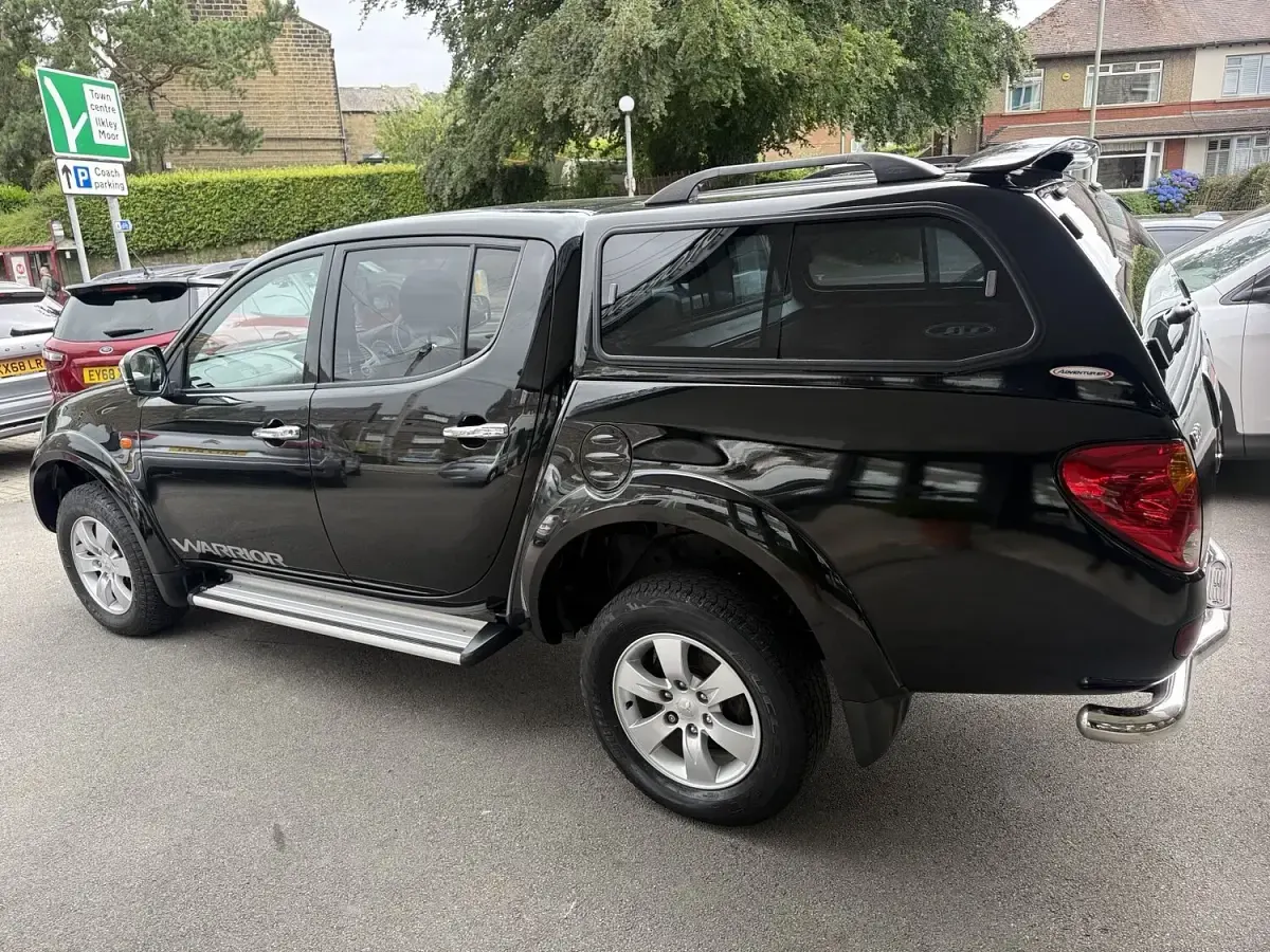 Used Mitsubishi L200 Warrior 2009 Black Pickup
