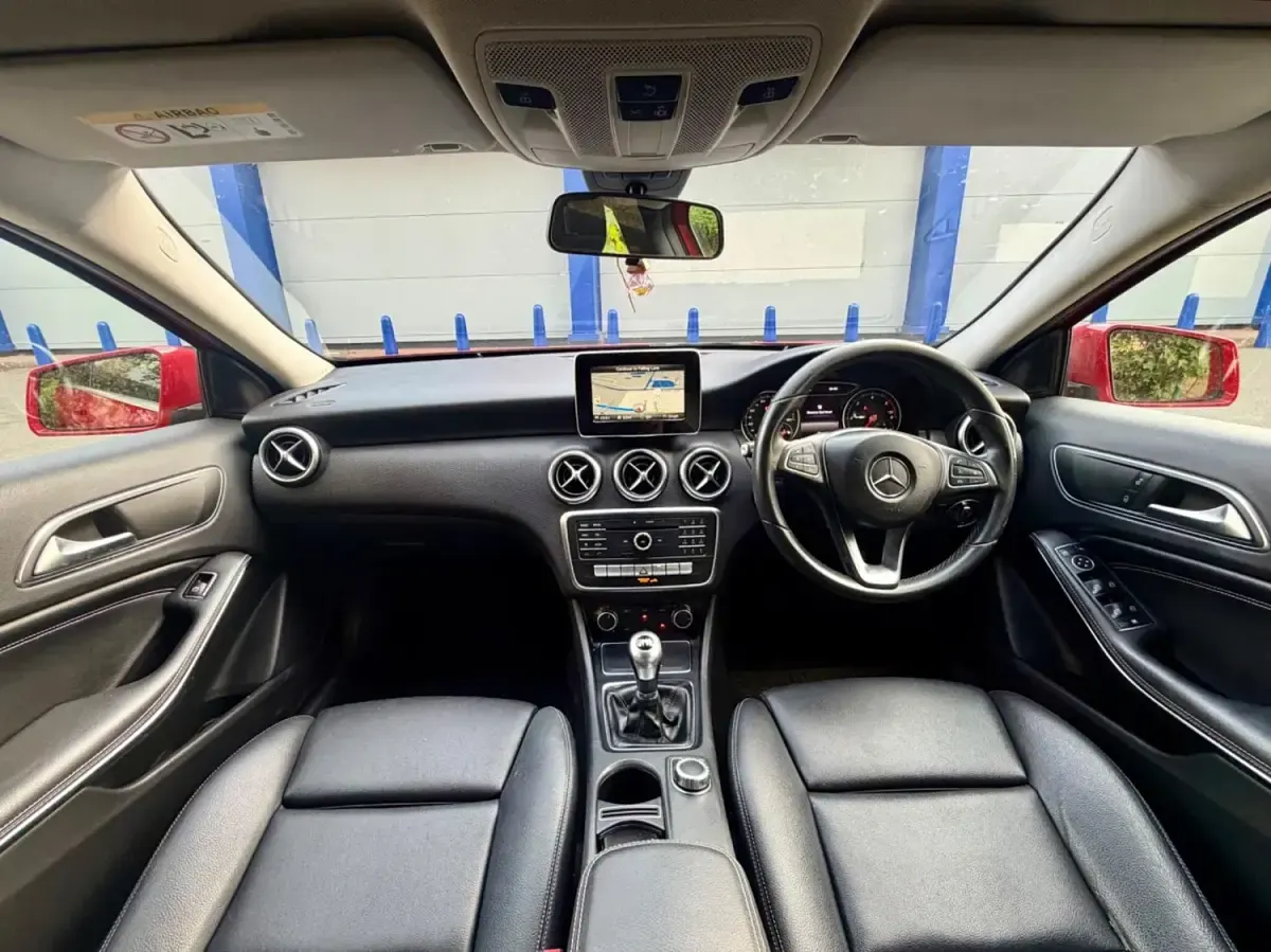 Usado Mercedes A180 SE 2016 Vermelho Citadino