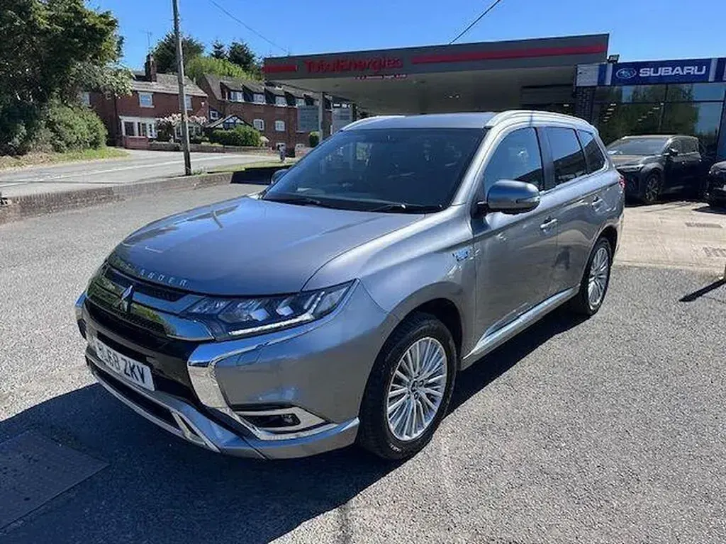 Used Mitsubishi Outlander P-HEV 2018 Grey SUV