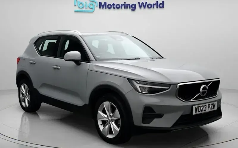 Used Volvo XC40 Core 163 HP (119 kW) 2023 SUV