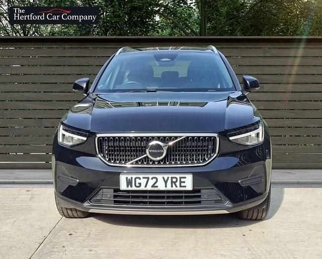 Used Volvo XC40 Core 163 HP (119 kW) 2022 SUV