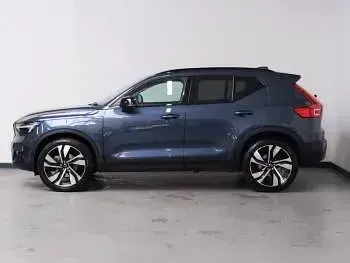 Used Volvo XC40 Ultra 163 HP (119 kW) 2025 Blue SUV