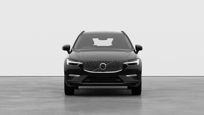 New Volvo XC60 Core 250 HP (183 kW) 2025 Onyx black SUV