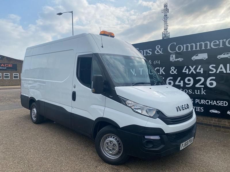 White Used 2019 Iveco Daily Van | £7,490 (Super price) - Image 1/4