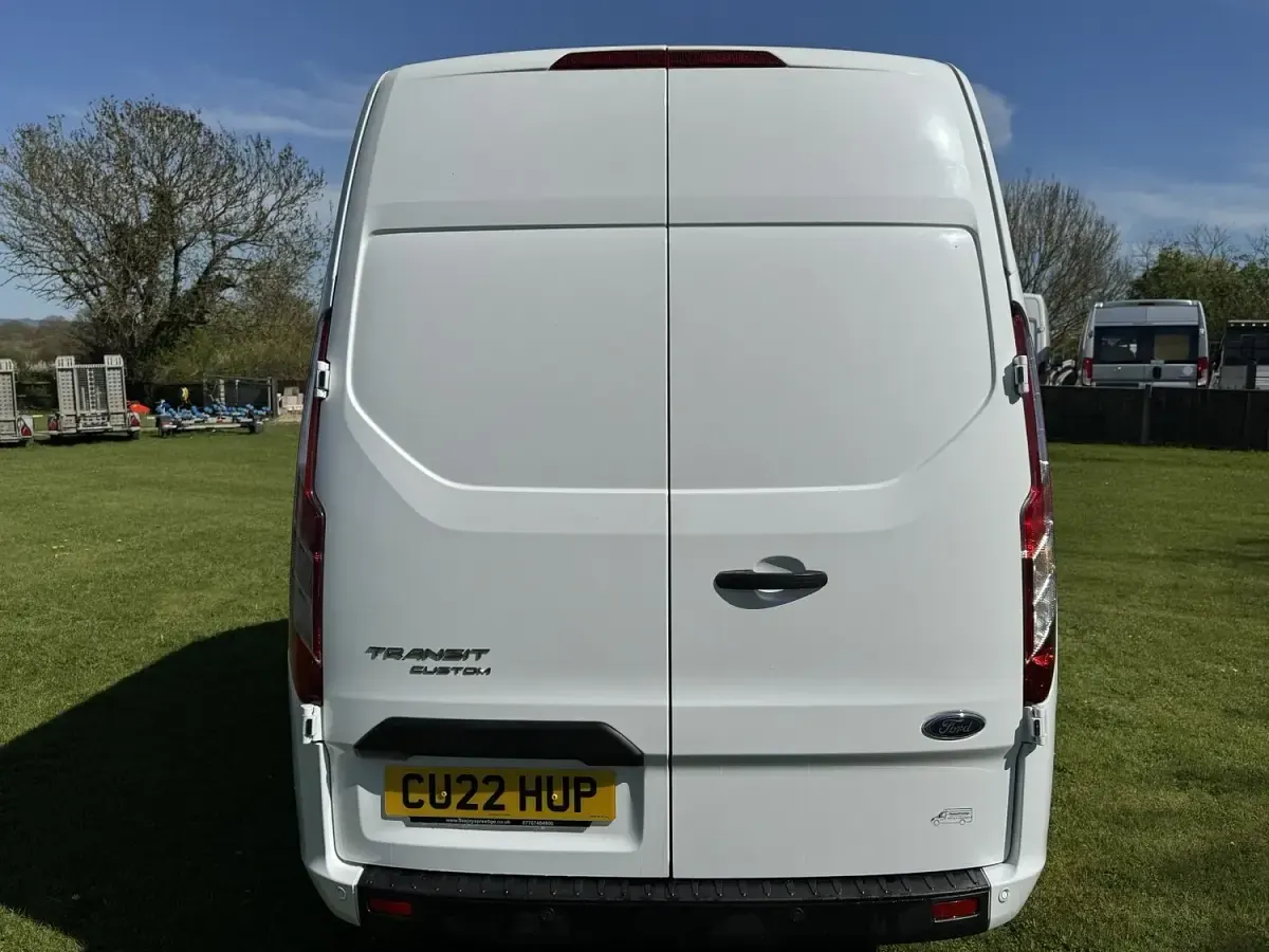 Used Ford Transit Custom Trend 130 HP (95 kW) 2022 White Van