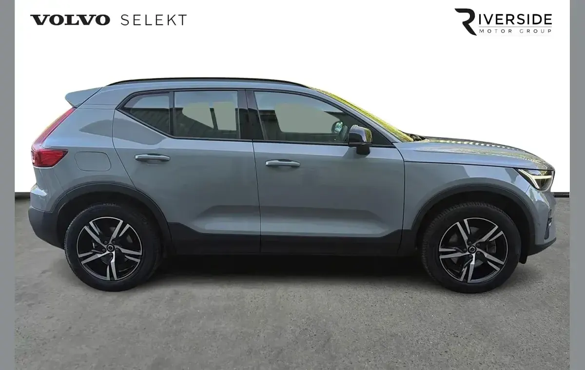 Used Volvo XC40 Plus 197 HP (144 kW) 2023 Vapour grey SUV