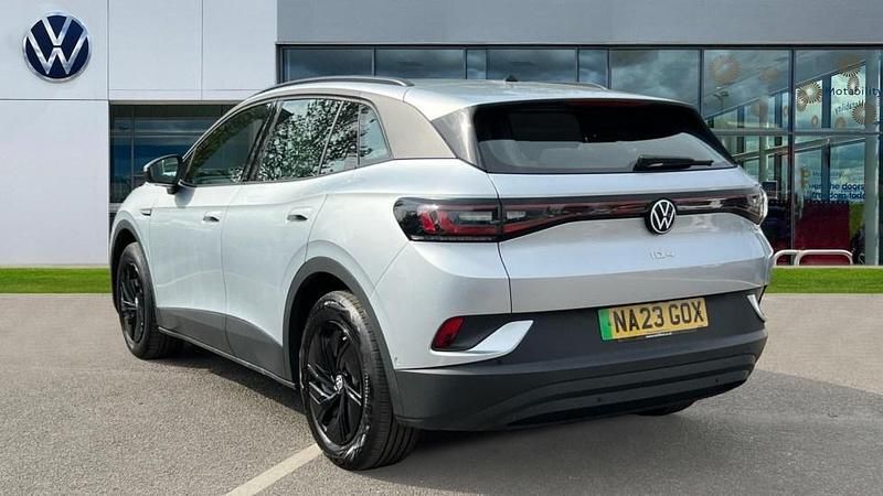 Used VW ID.4 Pure 108 kW (148 HP) 2023 Scale silver metallic  SUV