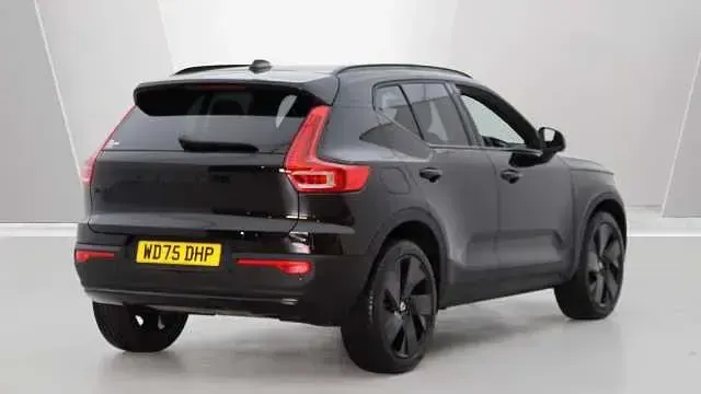 Used Volvo XC40 Plus 197 HP (144 kW) 2026 SUV