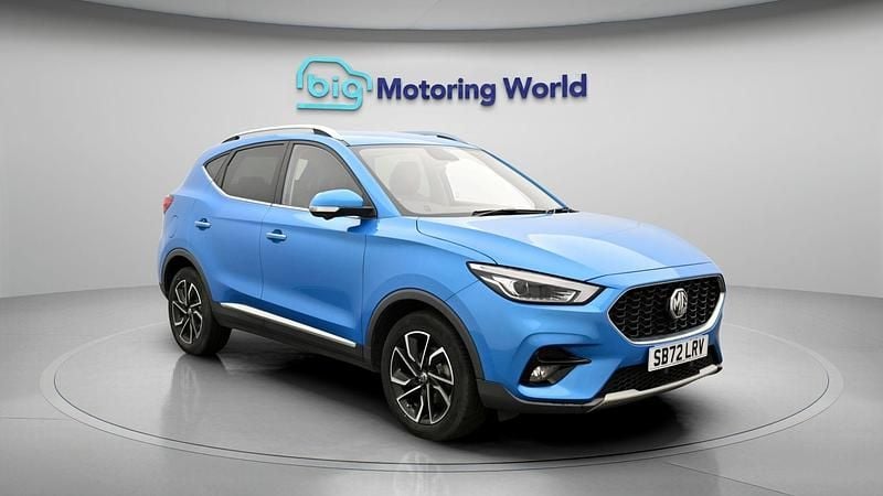Used MG ZS Exclusive 106 HP (77 kW) 2023 Blue SUV