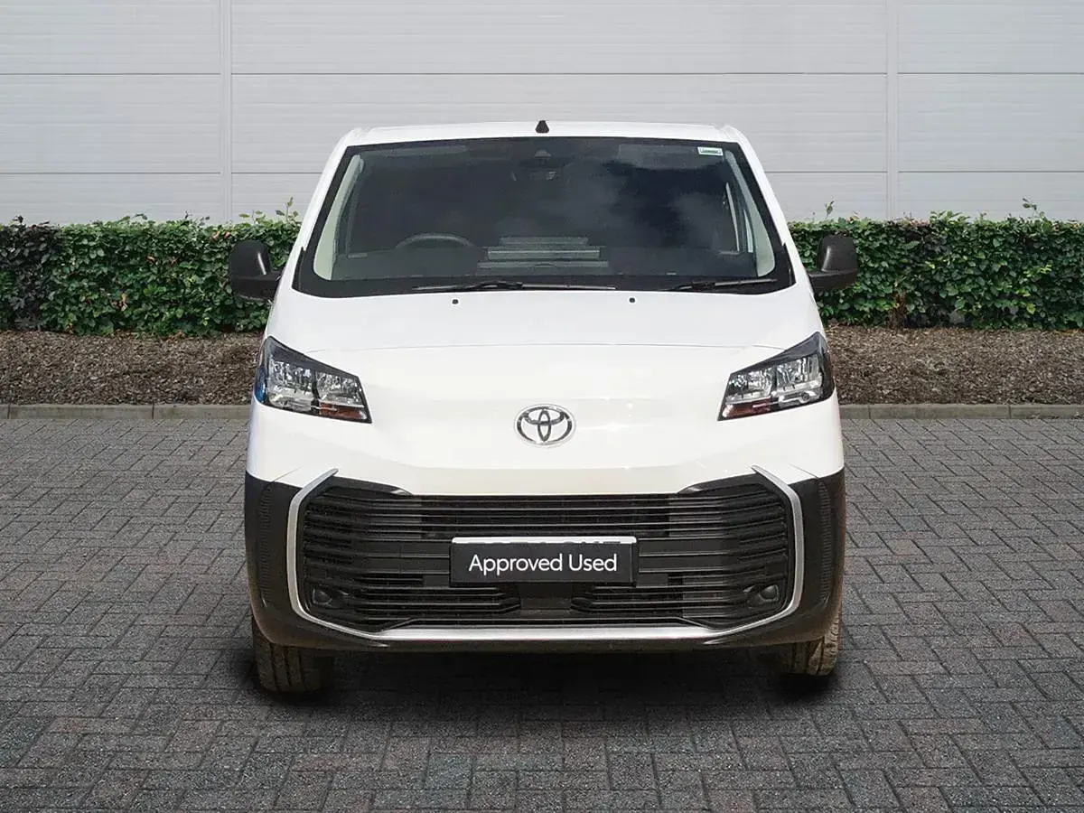 Used Toyota Proace 2024 White MPV