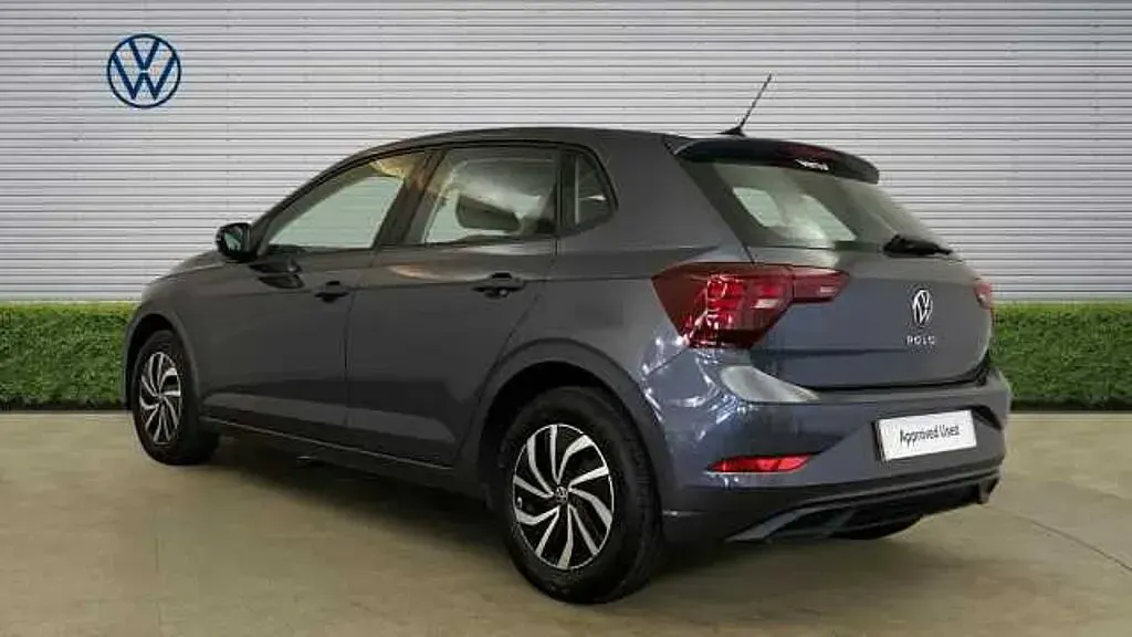 Used VW Polo Life 95 HP (69 kW) 2023 Grey Hatchback