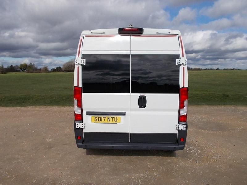 Used Peugeot Boxer 2017 White Van