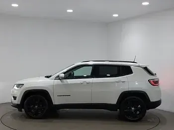 Used Jeep Compass Limited 120 HP (88 kW) 2019 White SUV