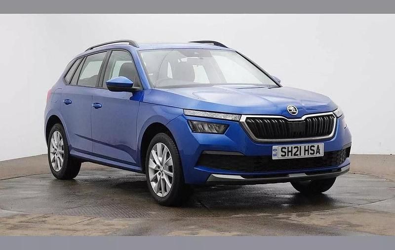 Race blue metallic Used 2021 Skoda Kamiq SE SUV | £11,695 (Fair price) - Image 1/4